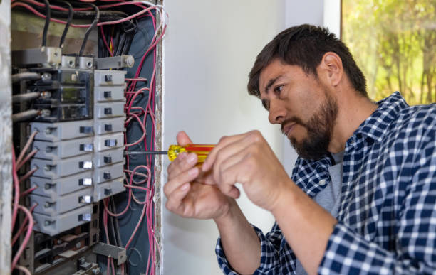 Best Emergency Electrical Repair  in Lovington, IL